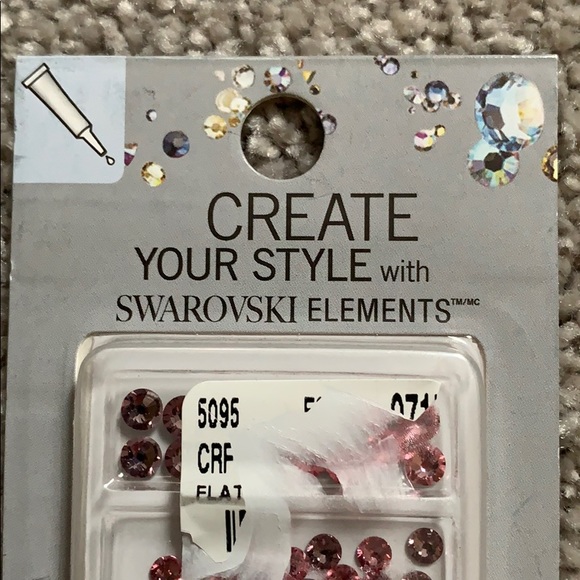 NWT Swarovski Elements - Picture 4 of 8